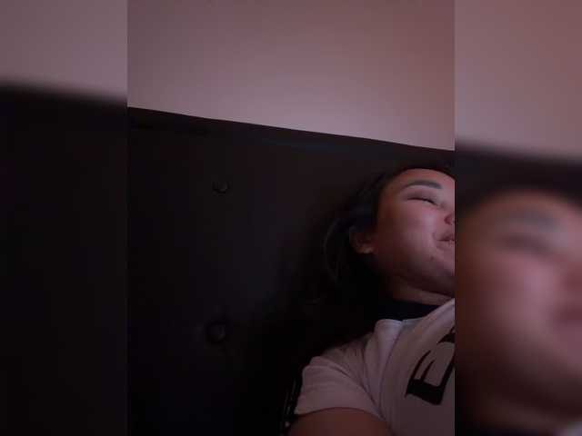 RozyBlack live cam on BongaCams