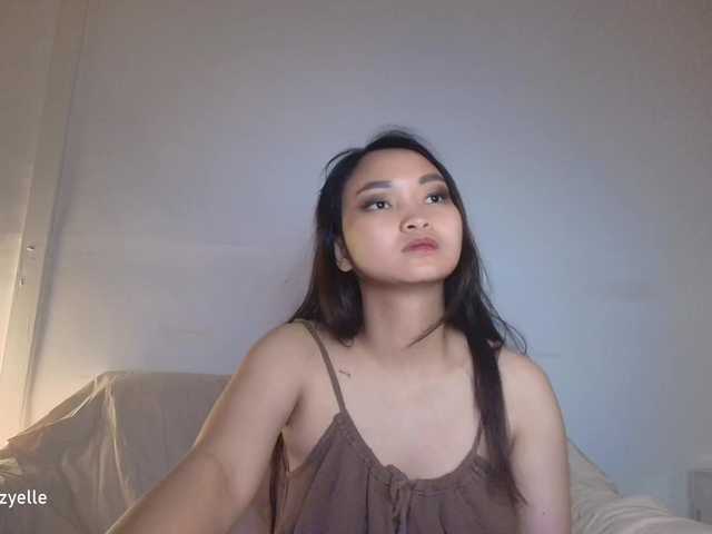 RozyBlack live cam on BongaCams