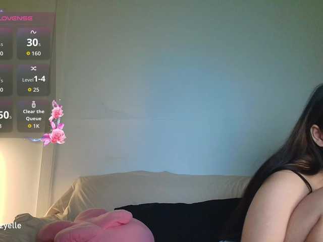 RozyBlack live cam on BongaCams