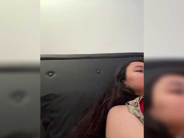 RozyBlack live cam on BongaCams