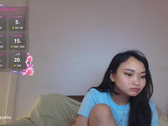RozyBlack live cam on BongaCams