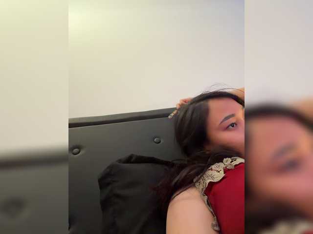 RozyBlack live cam on BongaCams
