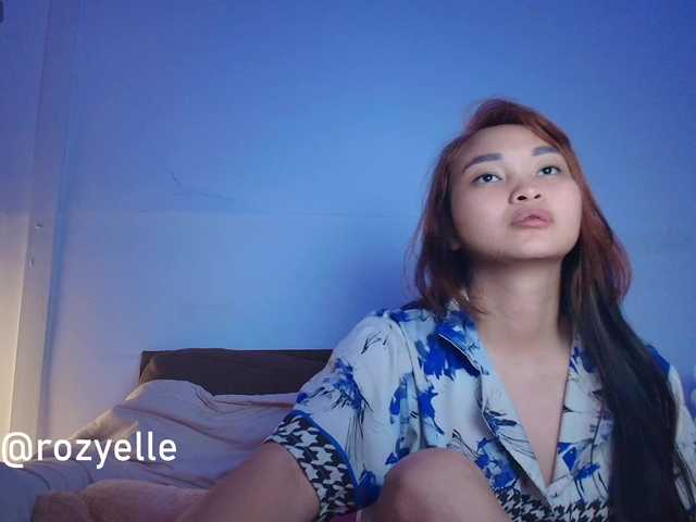RozyBlack live cam on BongaCams