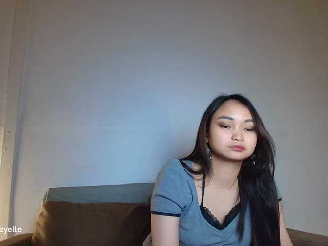 RozyBlack live cam on BongaCams