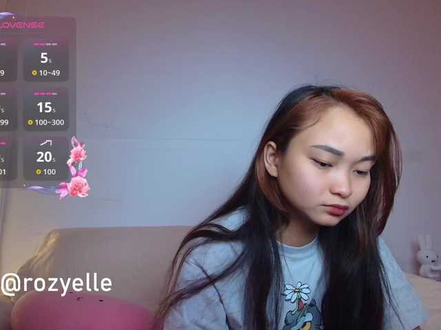 RozyBlack live cam on BongaCams