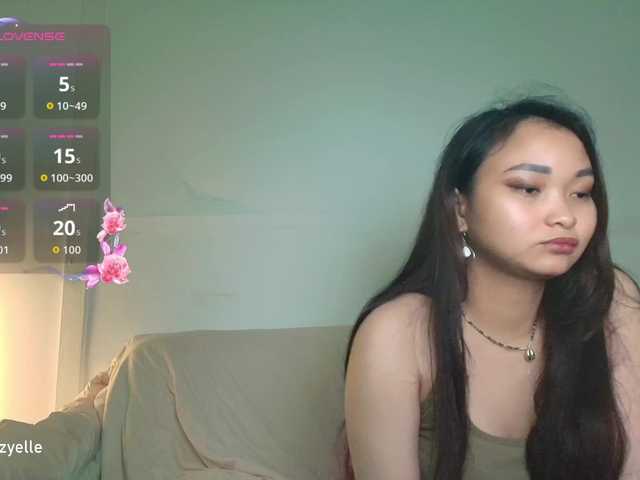 RozyBlack live webcam show