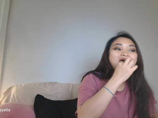 RozyBlack live cam on BongaCams