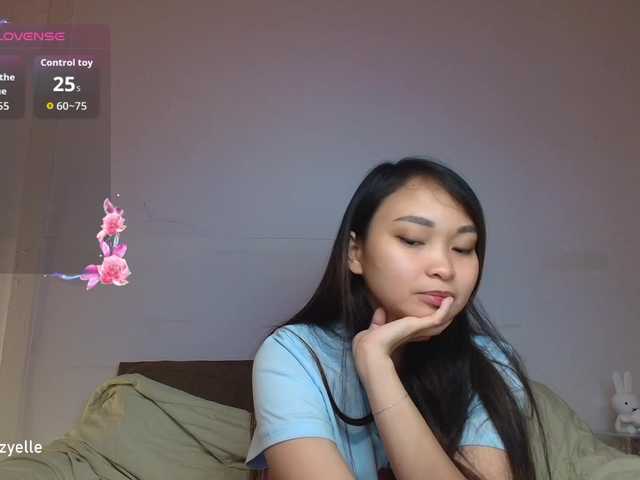 RozyBlack live cam on BongaCams