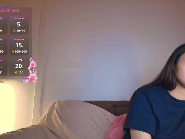 RozyBlack live cam on BongaCams