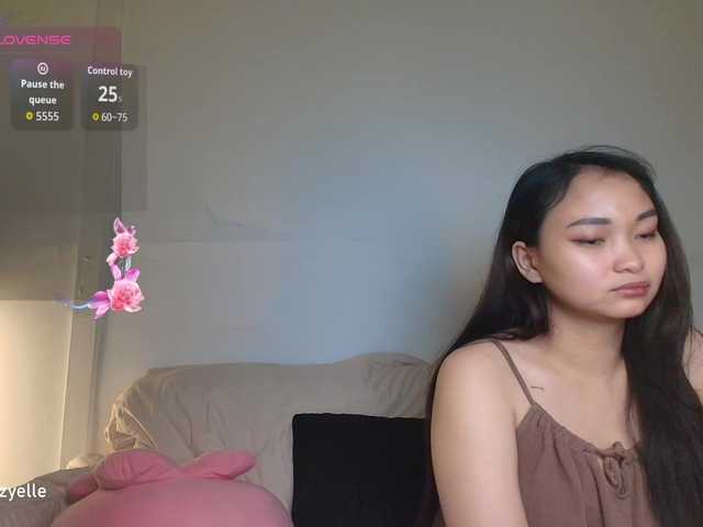 RozyBlack live cam on BongaCams