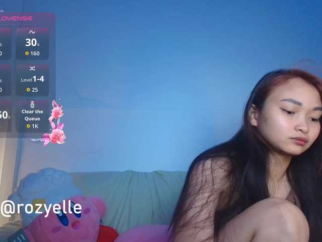 RozyBlack live cam on BongaCams