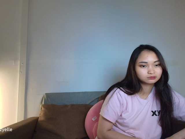 RozyBlack live cam on BongaCams