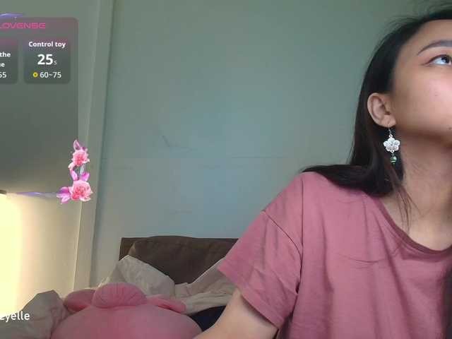 RozyBlack live webcam show