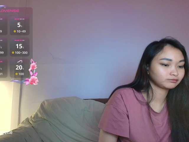 RozyBlack live cam on BongaCams