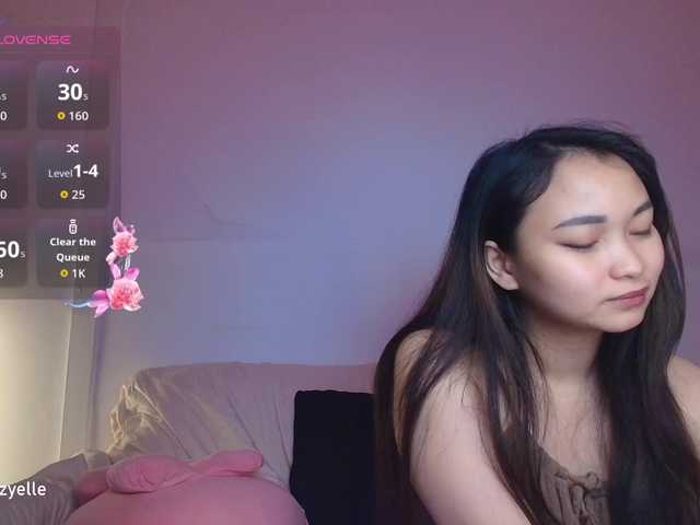 RozyBlack live webcam show