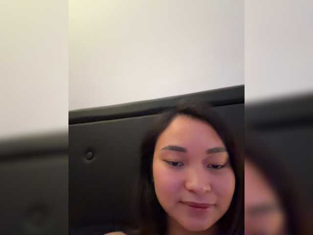 RozyBlack live cam on BongaCams