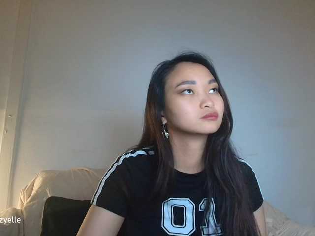RozyBlack live cam on BongaCams