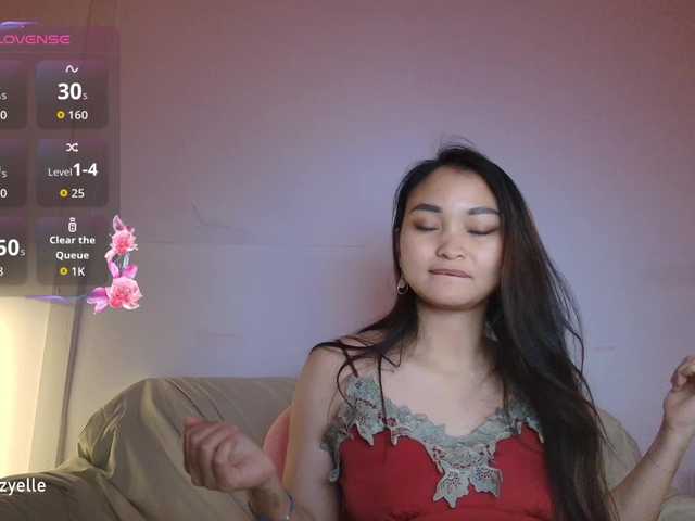 RozyBlack live cam on BongaCams