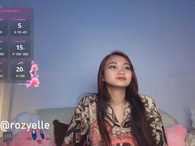 RozyBlack live cam on BongaCams