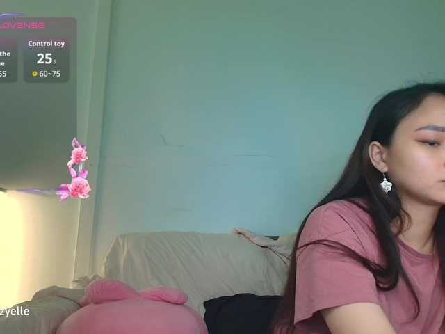 RozyBlack live webcam show