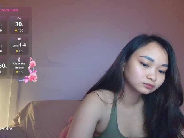 RozyBlack live cam on BongaCams