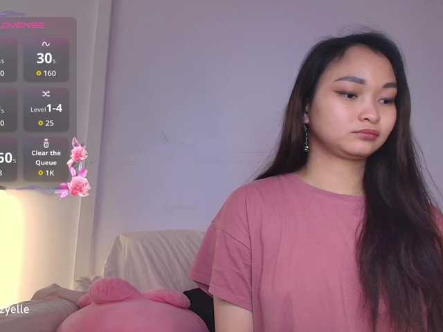 RozyBlack live cam on BongaCams