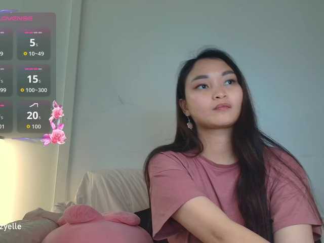 RozyBlack live cam on BongaCams