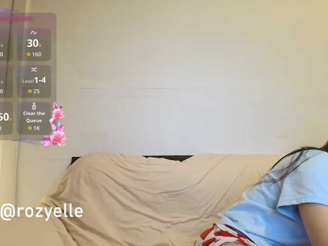 RozyBlack live cam on BongaCams