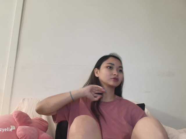 RozyBlack live cam on BongaCams