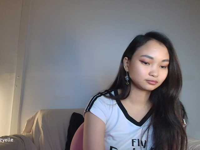 RozyBlack live cam on BongaCams