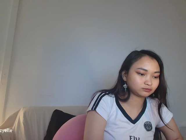 RozyBlack live cam on BongaCams