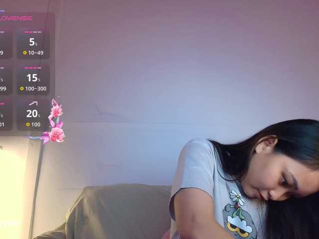 RozyBlack live cam on BongaCams