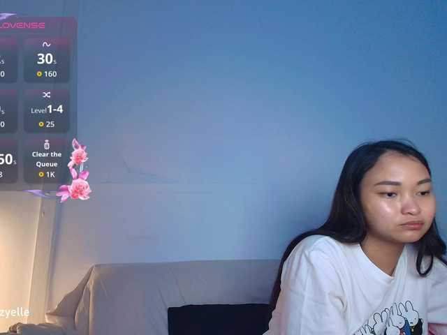 RozyBlack live cam on BongaCams