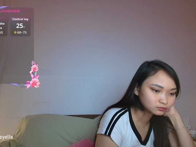 RozyBlack live cam on BongaCams