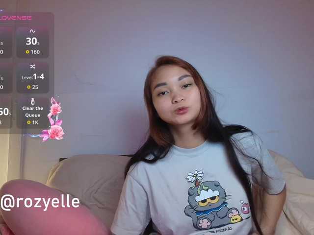 RozyBlack live cam on BongaCams