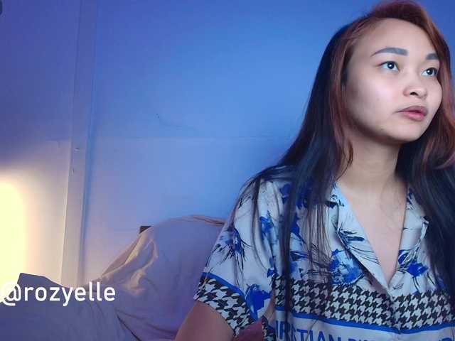 RozyBlack live cam on BongaCams