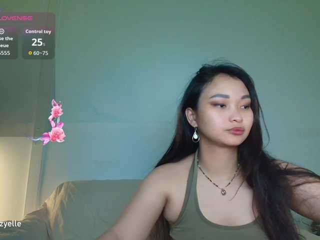 RozyBlack live webcam show
