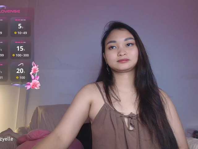 RozyBlack live webcam show