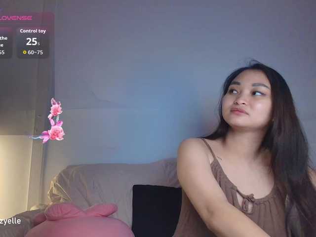 RozyBlack live webcam show