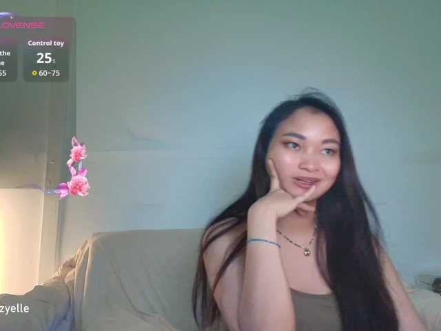 RozyBlack live webcam show