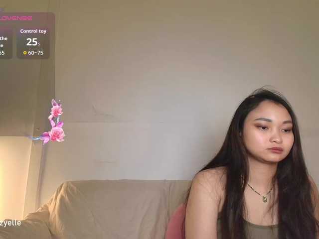 RozyBlack live cam on BongaCams