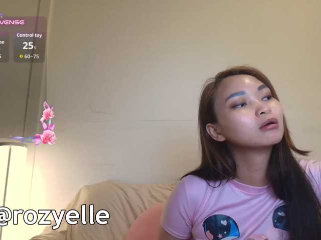 RozyBlack live cam on BongaCams