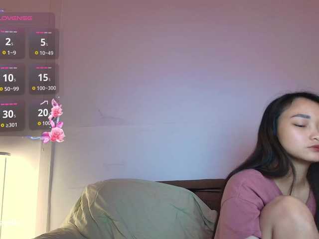 RozyBlack live cam on BongaCams
