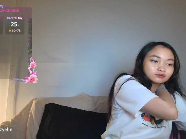 RozyBlack live cam on BongaCams