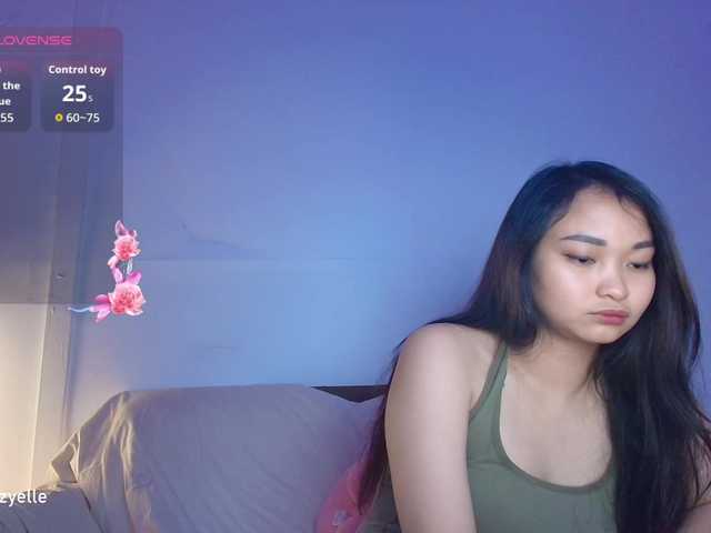 RozyBlack live webcam show