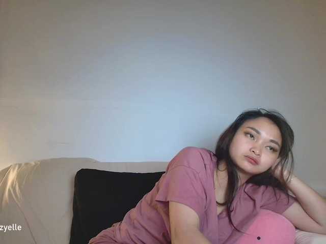 RozyBlack live cam on BongaCams