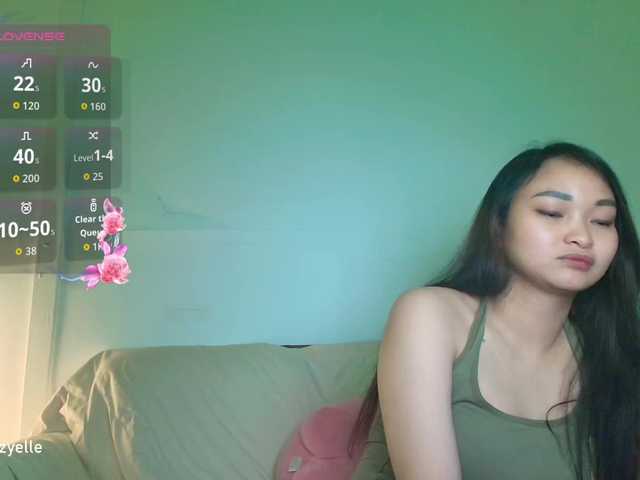 RozyBlack live cam on BongaCams