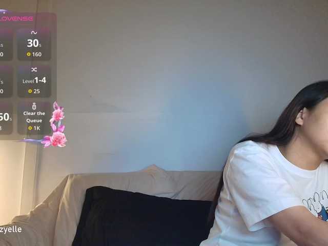 RozyBlack live cam on BongaCams