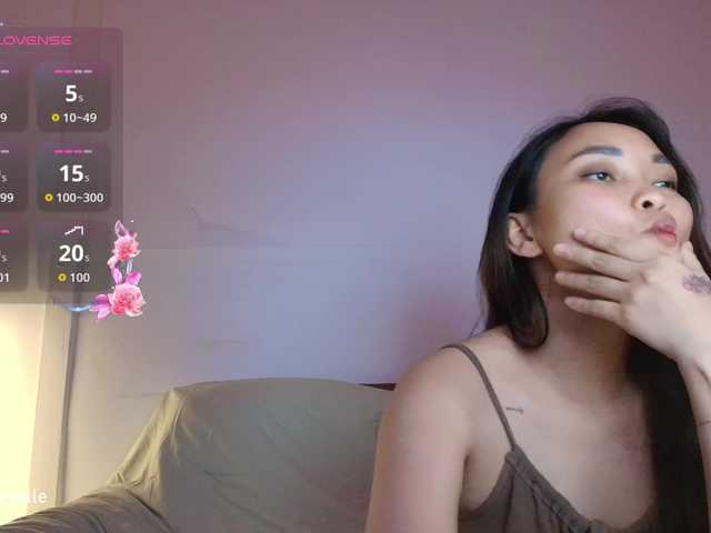 RozyBlack live cam on BongaCams