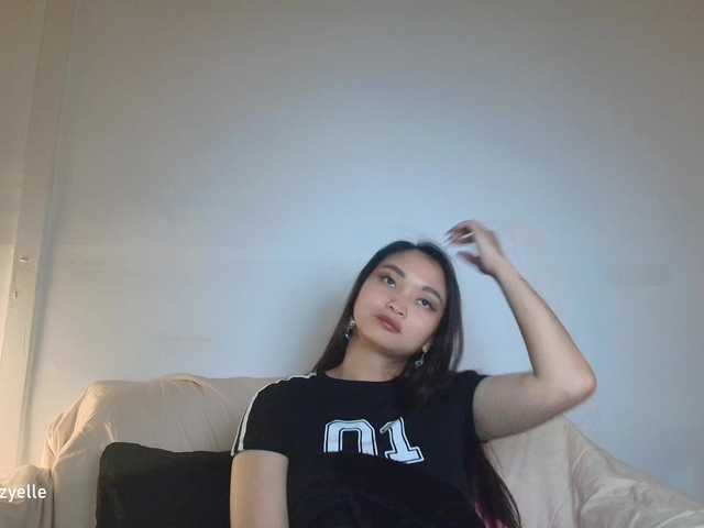 RozyBlack live cam on BongaCams